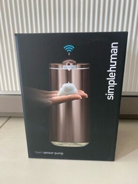 Brand New Unopened Simplehuman Rose Gold 10fl.oz Foam Soap Sensor Dispenser.
